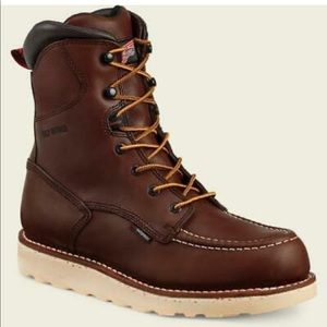 Red Wing men’s boots style 2418 brand new!!!